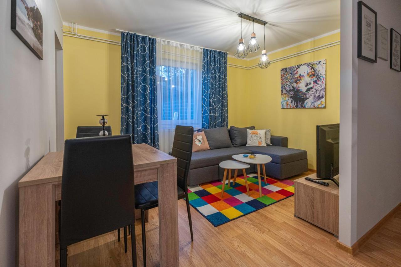 Apartment Calendula